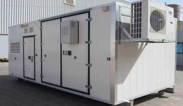 Outdoor telecommunications equipment enclosure